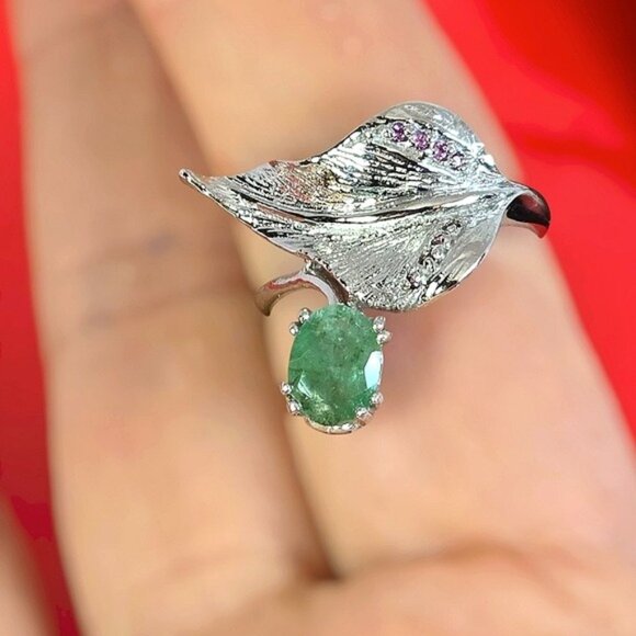 925 Sterling Silver Leaf Ring Sz 8 with Naural Emerald & Garnet Gemstone - Picture 3 of 13